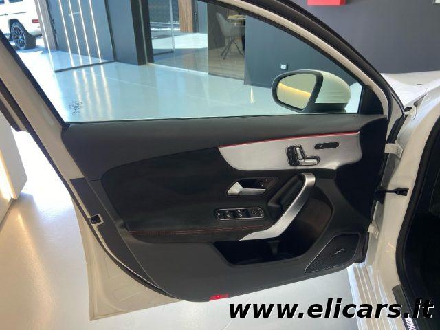 MERCEDES-BENZ A 35 AMG A 35 4Matic AMG