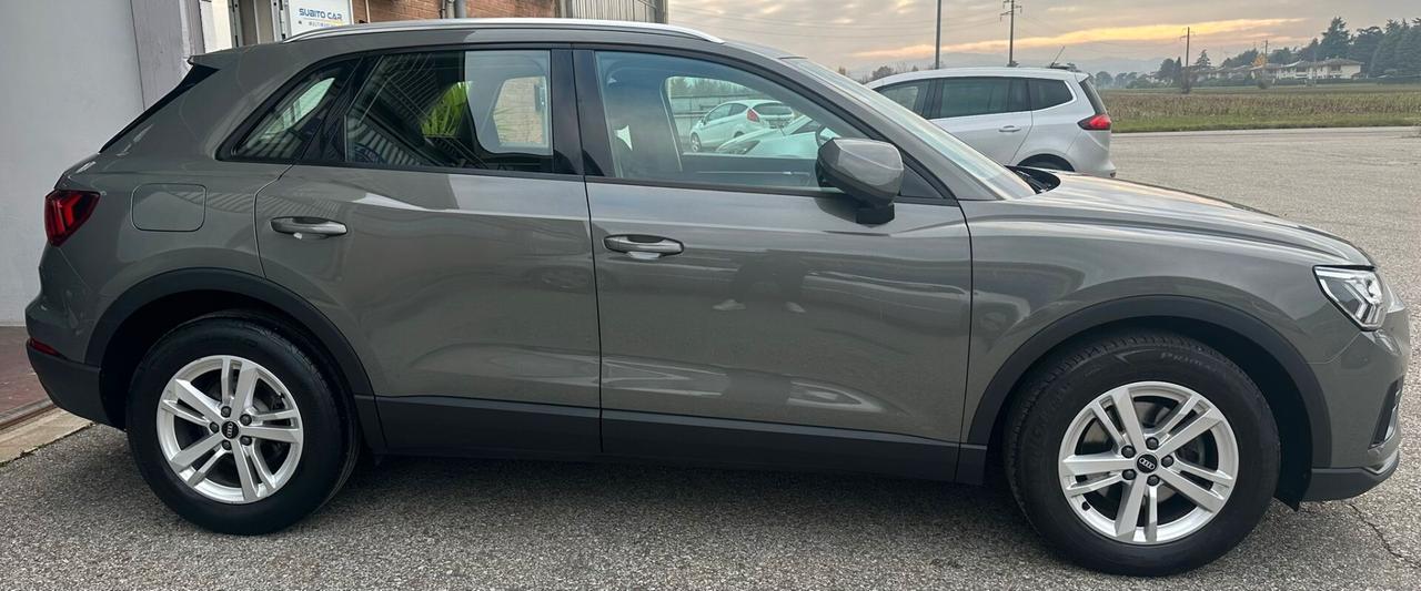 Audi Q3 35 TDI S tronic 2.0 150 CV Advanced FARI MATRIX