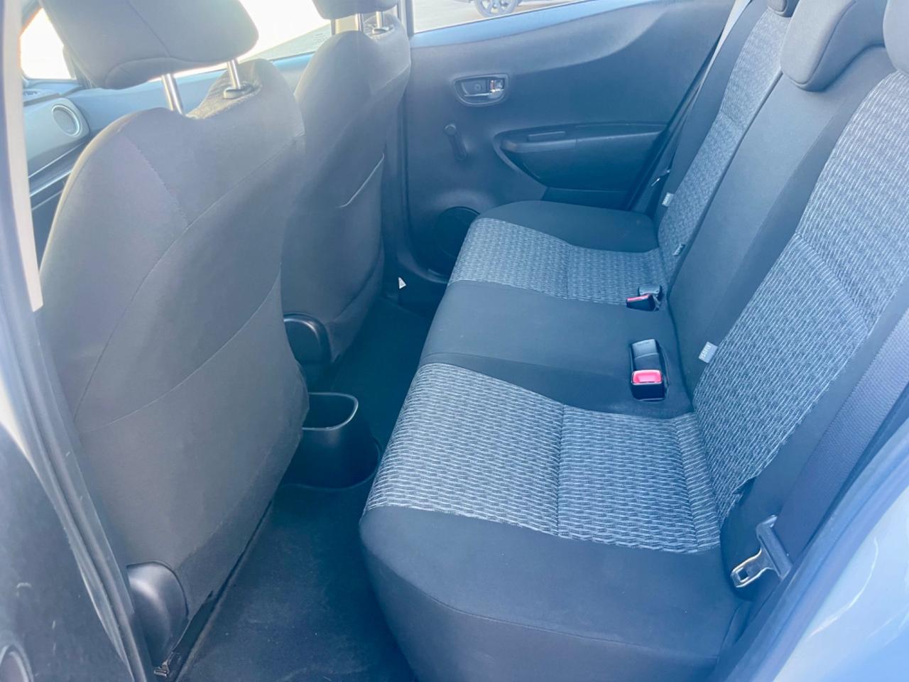 Toyota Yaris 1.0benz 2013 92.000km perfetta