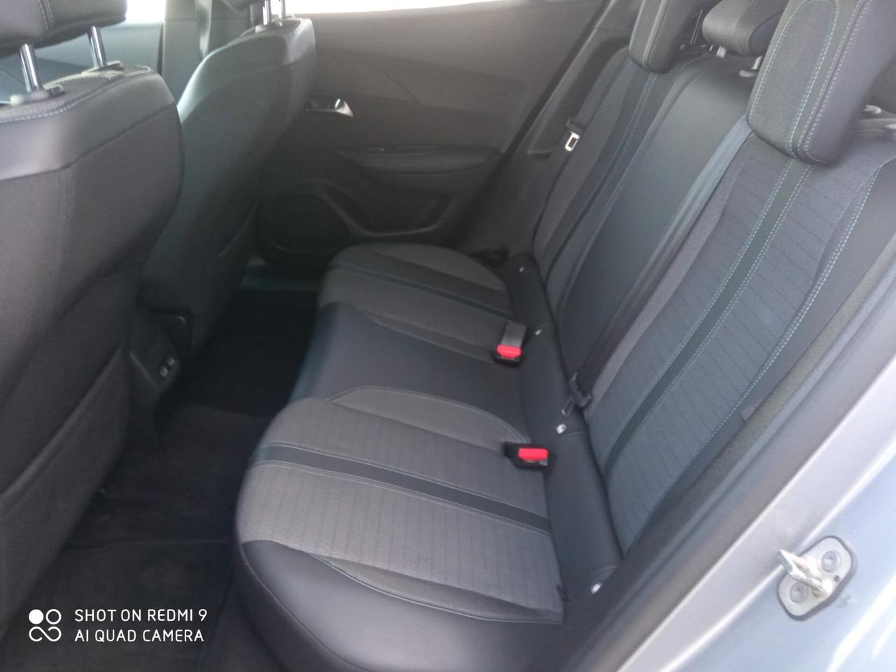 Peugeot 2008 BlueHDi 110 S&S Allure Pack