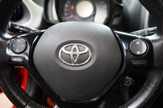 TOYOTA Aygo 1.0 VVT-i 69 CV 5 porte x-cool