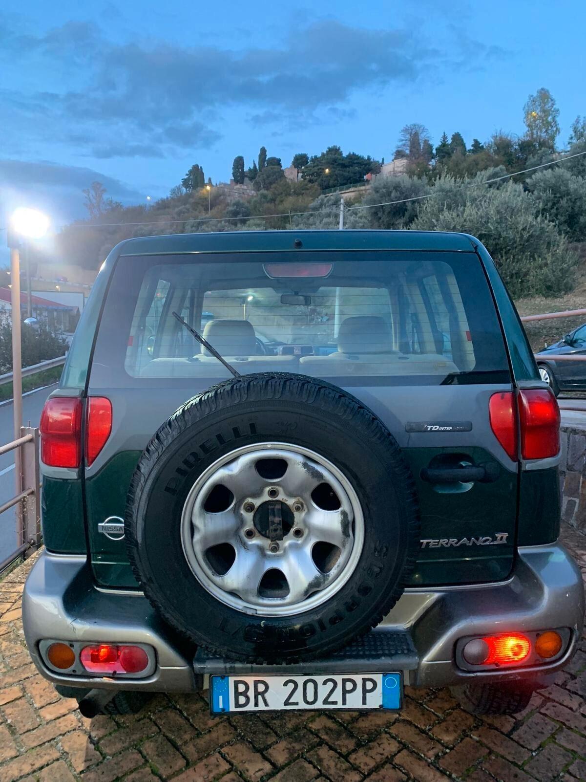 Nissan Terrano II 2.7 Tdi 3 porte Luxury CONTO VENDITA