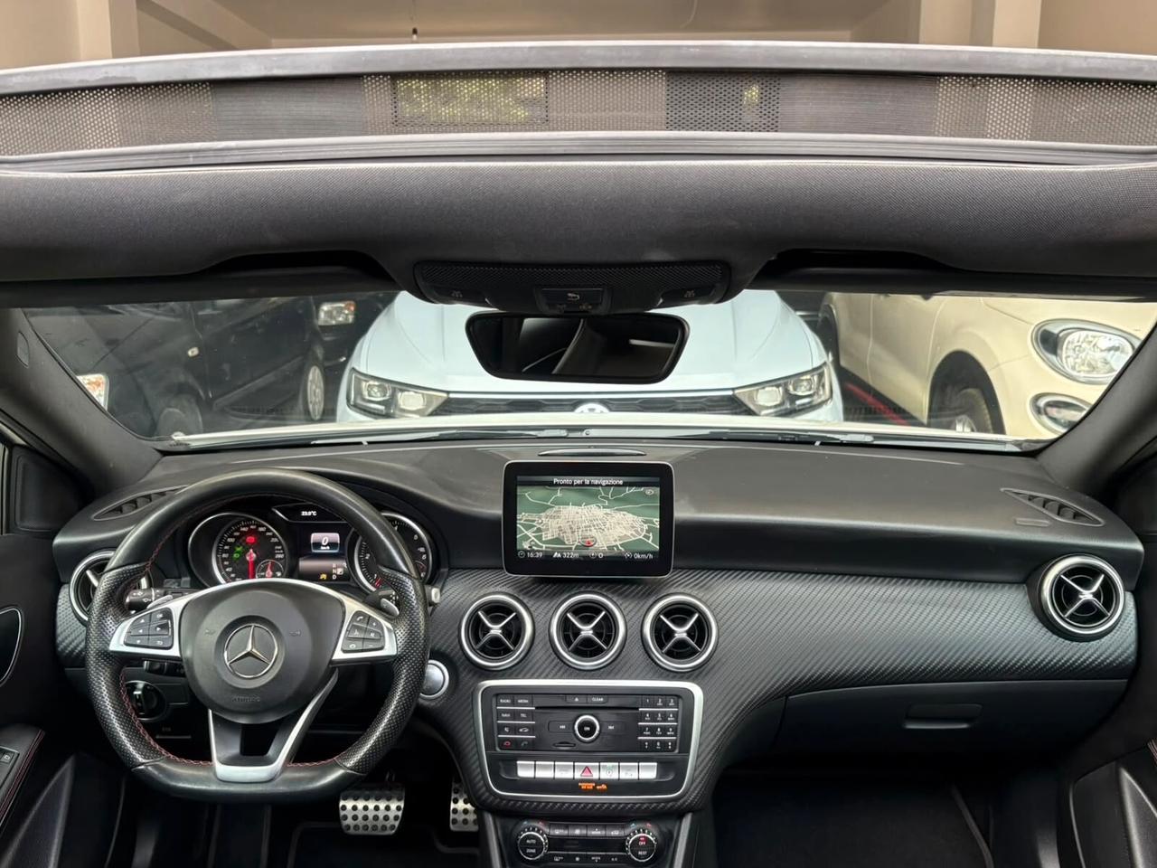 Mercedes-benz A 200 d Automatic Premium AMG TETTO PANORAMICO APRIBILE.