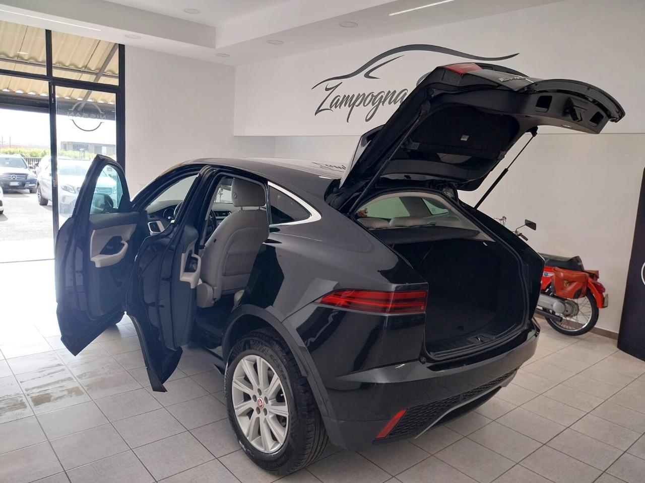 Jaguar E-Pace 2.0D 150CV R-Dynamic 2018