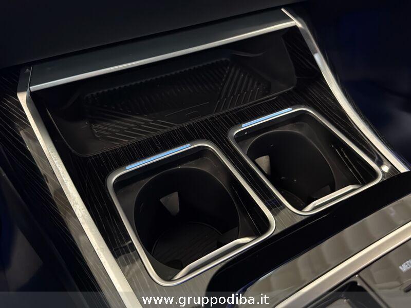 BMW Serie 7 G70 740d mhev xdrive MSport auto