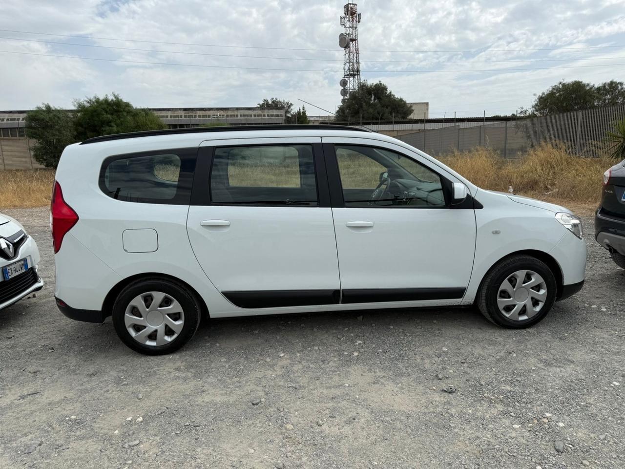 Dacia Lodgy 1.5 dCi Diesel- Molto Spaziosa