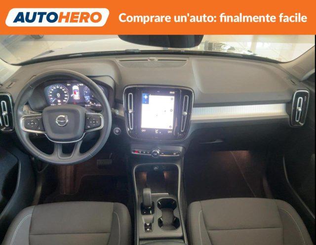 VOLVO XC40 T2 Geartronic Momentum Pro