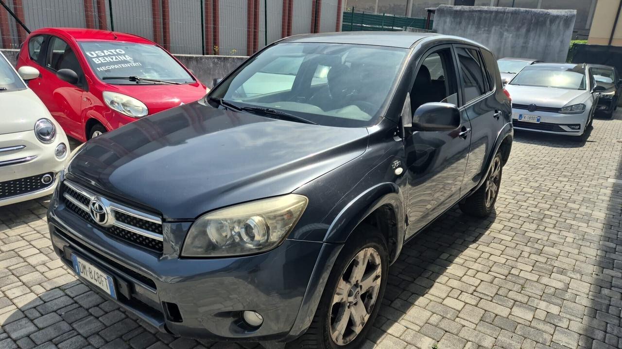 Toyota RAV 4 2.2 4X4 - MOTORE SOSTITUITO A 130.000