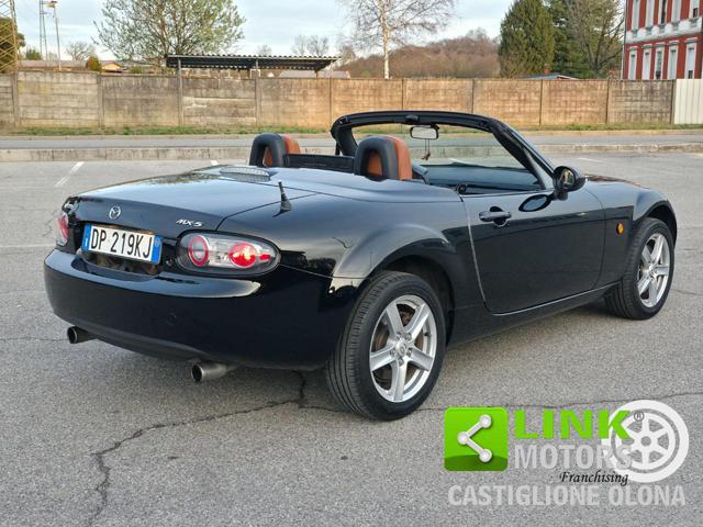 MAZDA MX-5 Roadster Coupé 1.8L Fire
