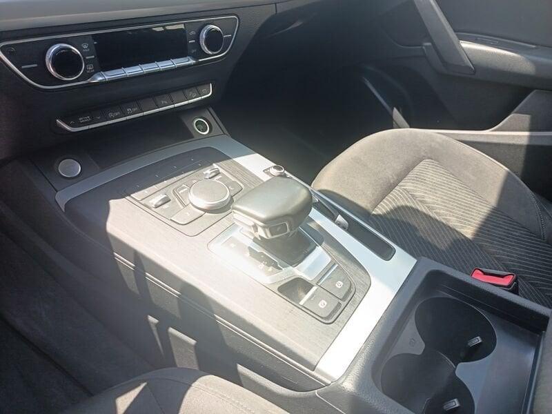 Audi Q5 II 2017 35 2.0 tdi Business quattro 163cv s-tronic