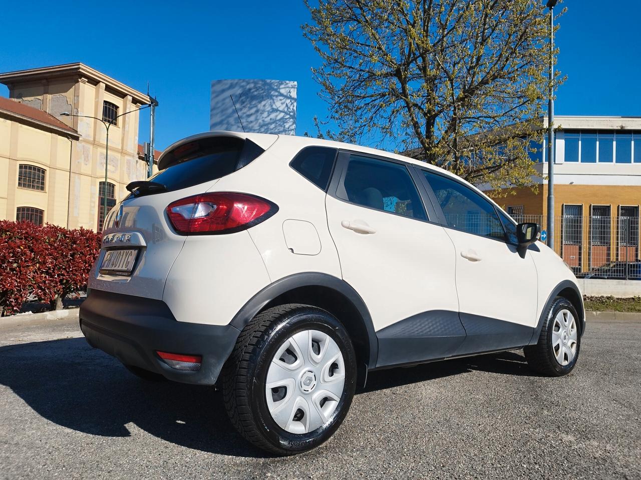 Renault Captur TCe 12V 90 CV - euro6 km 67500