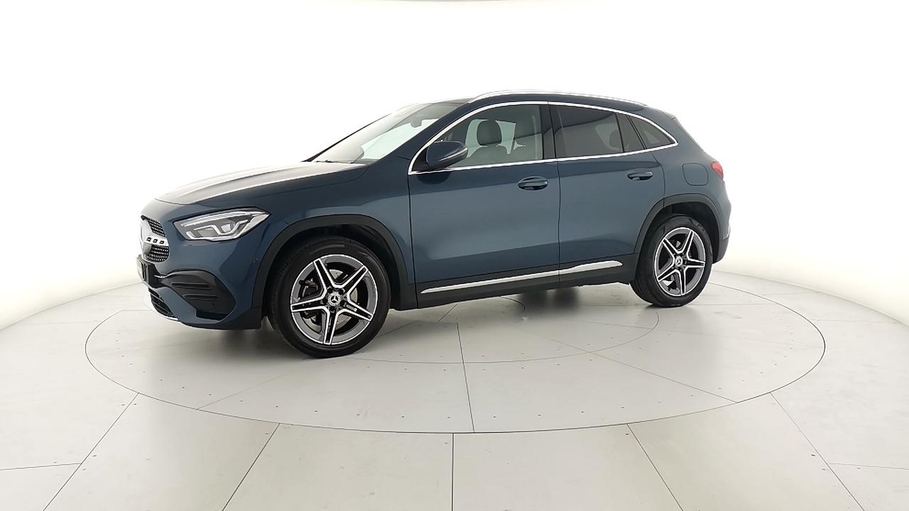 Mercedes-Benz GLA-H247 2020 - GLA 250 e phev (eq-power) Premium auto