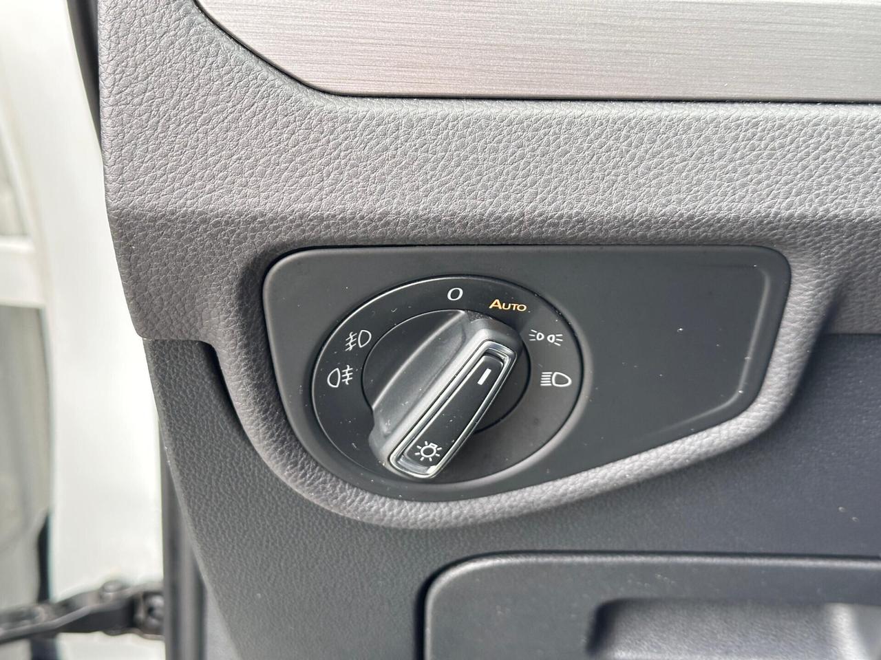 Volkswagen Touran 2.0 TDI 150 CV DSG Business