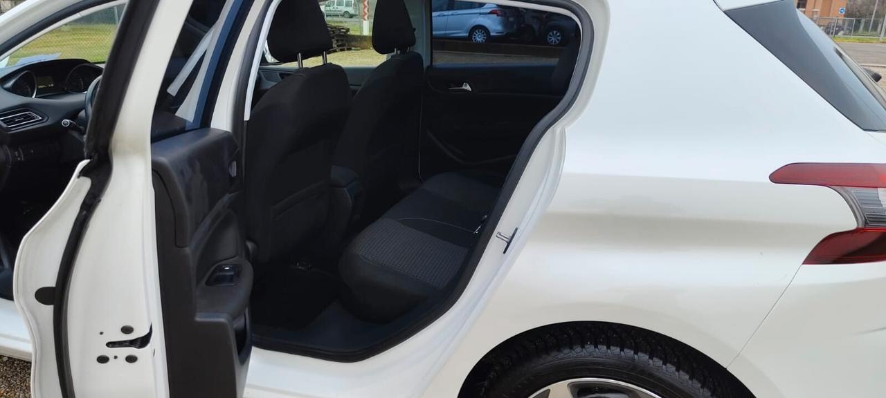 Peugeot 308 BlueHDi 120 S&S EAT6 GT Line