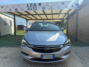 Opel Astra 1.6d 136CV automatica garanzia 2 anni