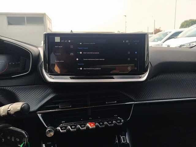 Peugeot 2008 1.2 PureTech 100cv ALLURE KM ZERO