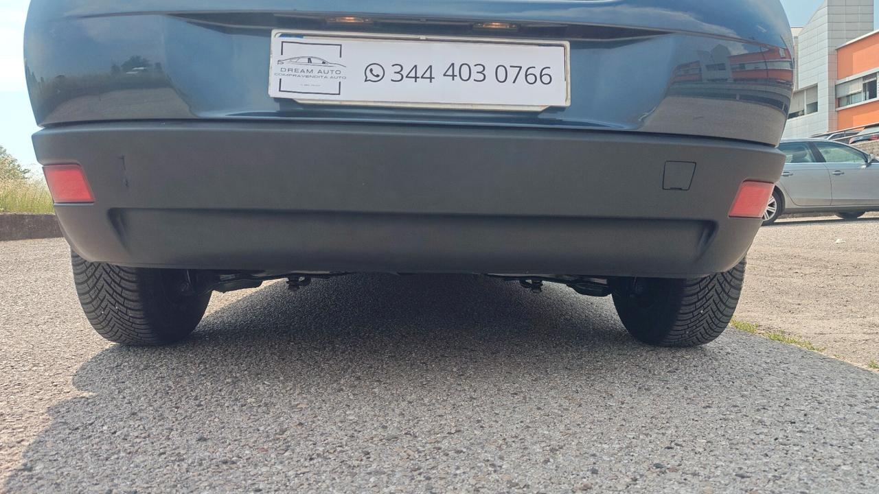 Volvo C30 1.6 D Summum