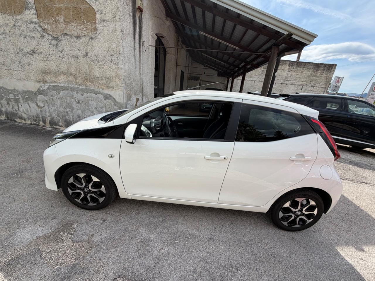 Toyota Aygo 1.0 VVT-i 72 CV 5 porte x-cool