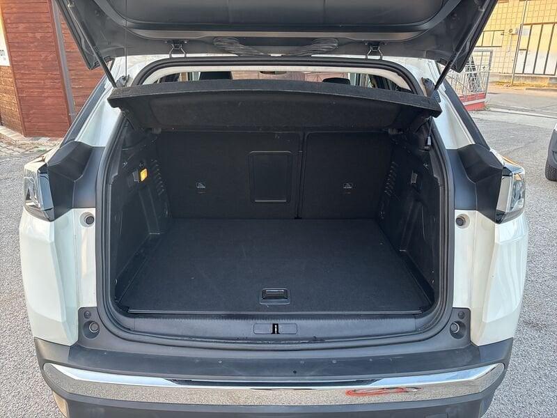Peugeot 3008 Hybrid 225 e-EAT8 Allure Pack