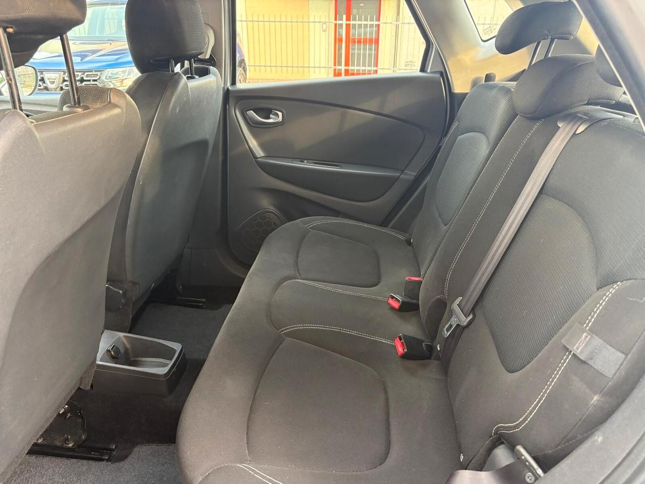 Renault Captur 1.5 90CV - OK NEOPATENTATI
