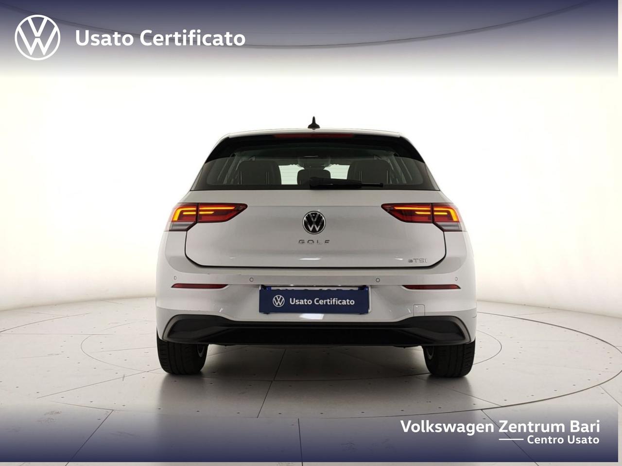 Volkswagen Golf 1.0 etsi evo life 110cv dsg