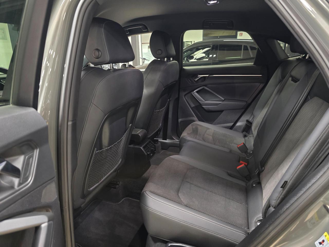 Audi Q3 SPB 35 TDI S tronic line