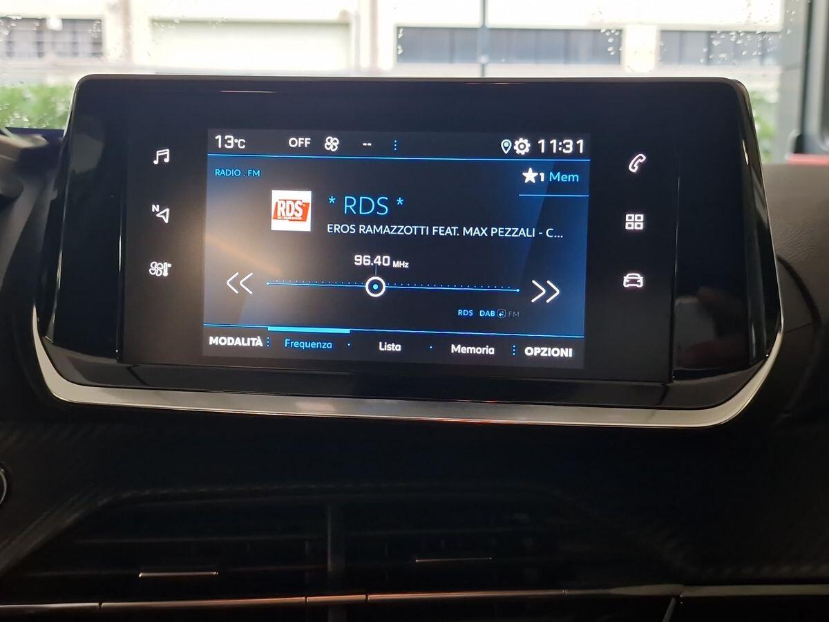 PEUGEOT 208 1.5 GT-LINE