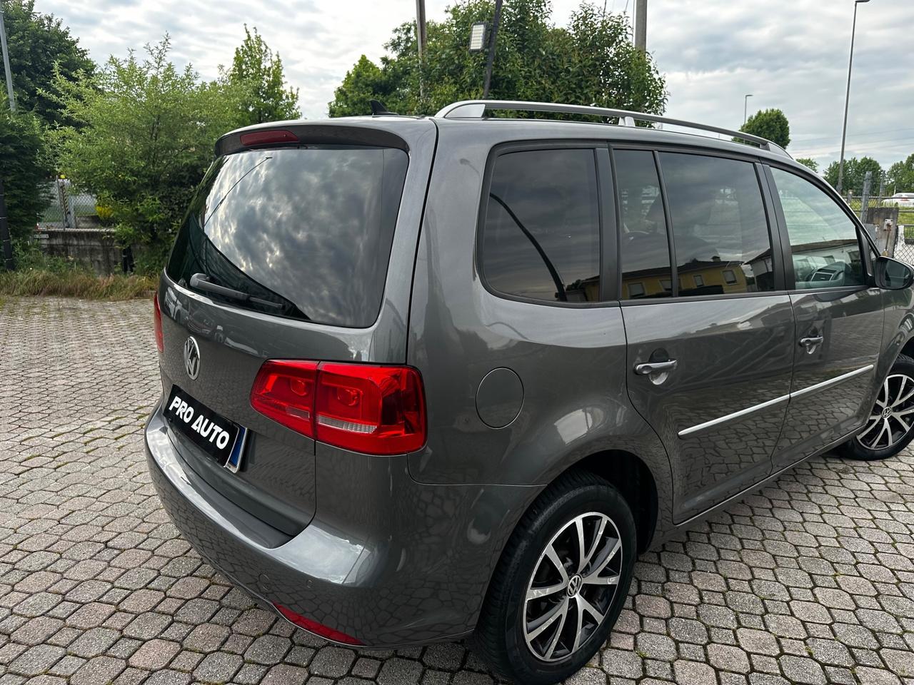 Volkswagen Touran 2.0 TDI 140 CV Highline