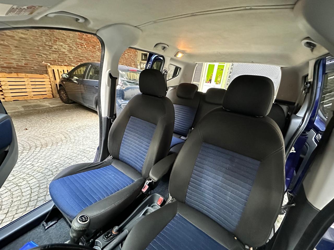 Fiat Qubo 1.3 MJT (BLUETOOTH - VETRI PRIVACY)