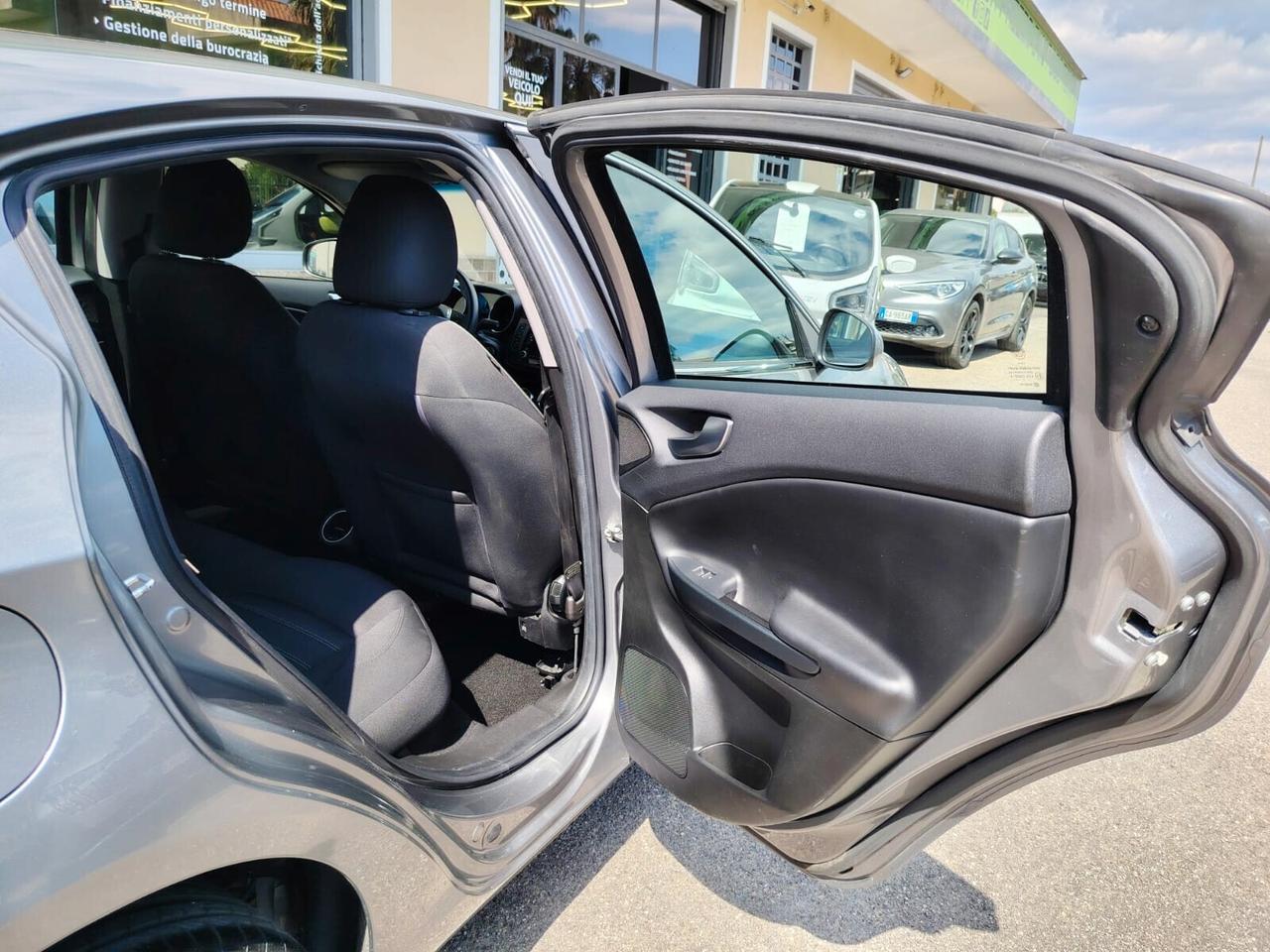 Alfa Romeo Giulietta 1.6 JTDm TCT 120 CV