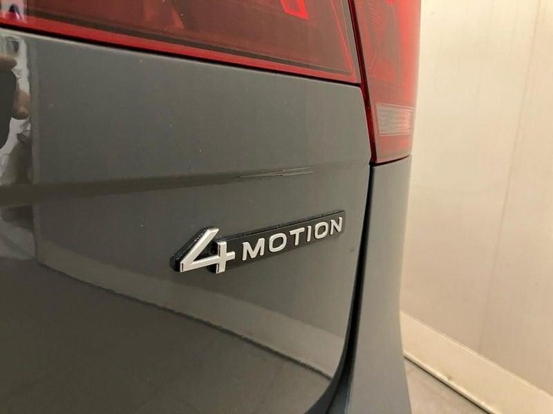 Volkswagen Tiguan Tiguan 2.0 TDI 150 CV SCR DSG 4MOTION R-Line