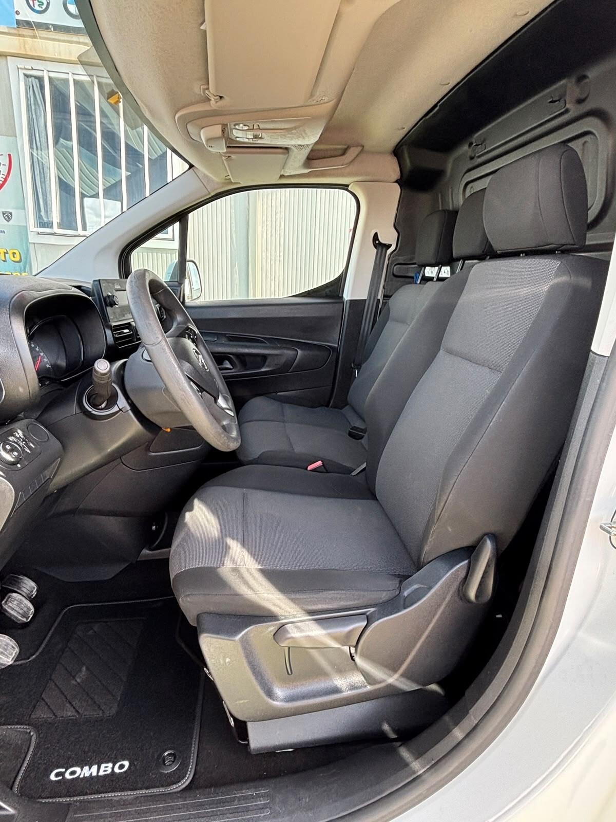 Opel Combo 1.5 Diesel Fugone 3 posti