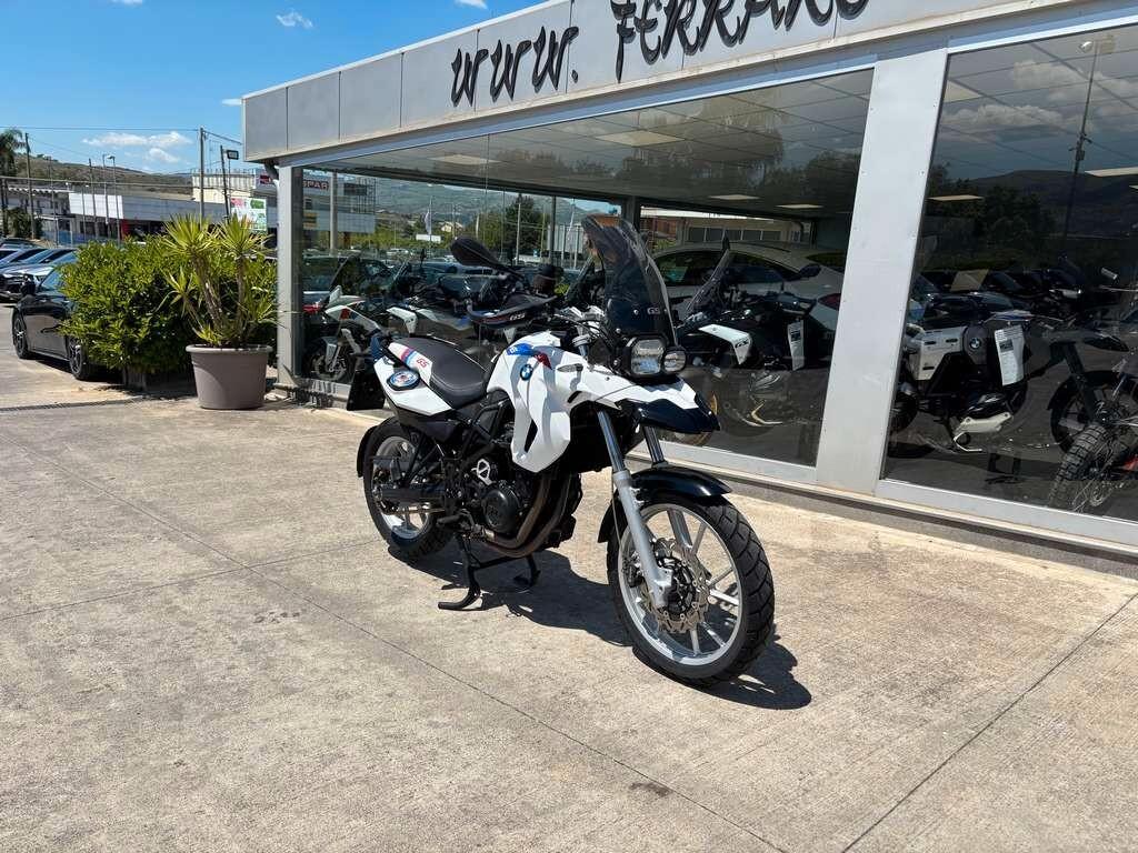 Bmw F 650 GS 2009 / KM 50.000 Tuo a solo 29 Euro al mese