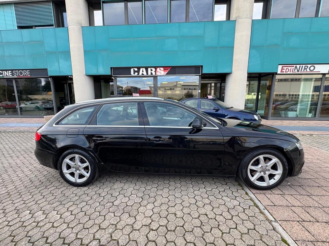 Audi A4 2.0 TDI 143CV cambio automatico