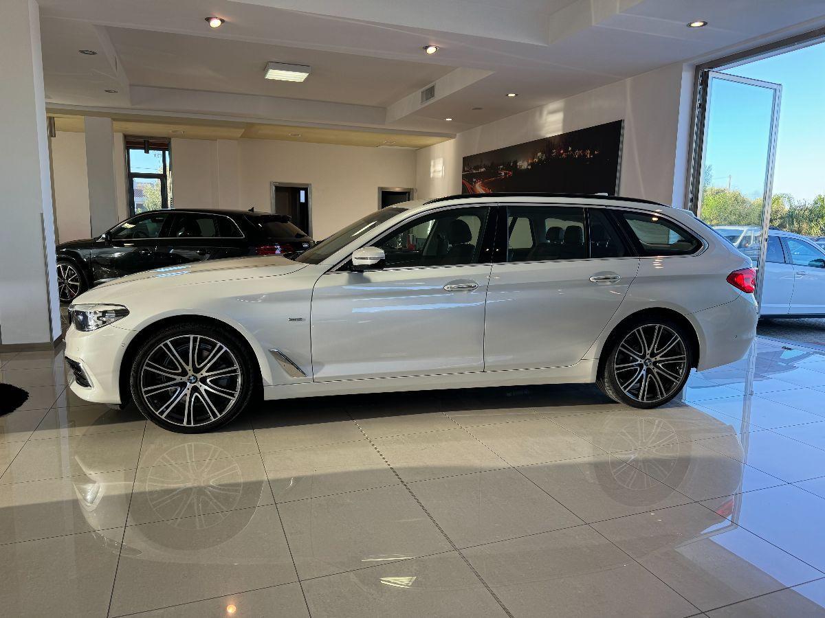 BMW - Serie 5 - 520d xdrive Touring Luxury