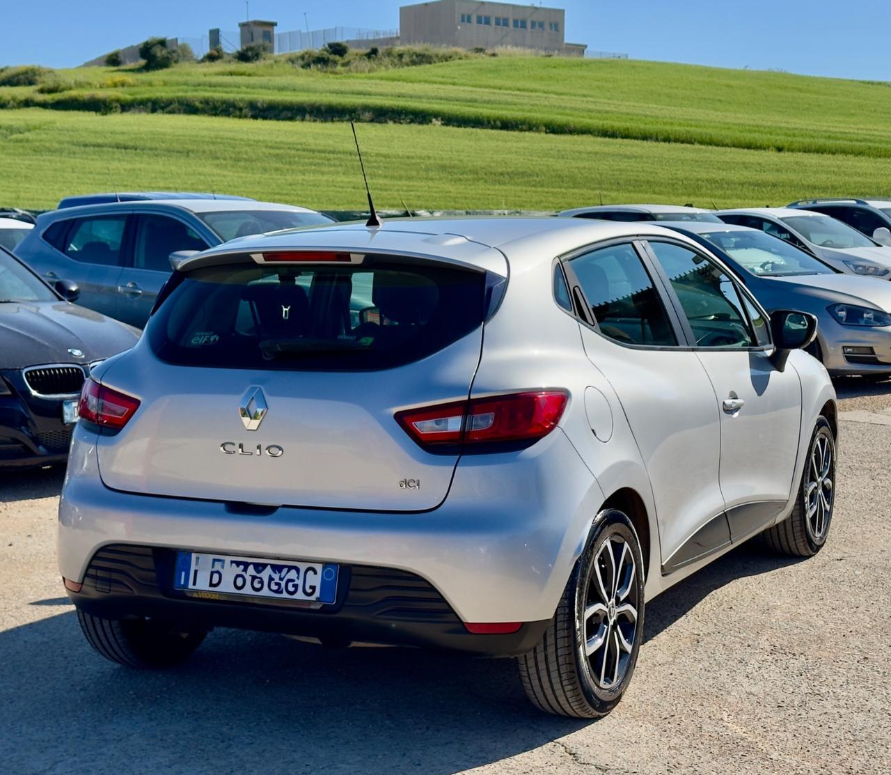 Renault Clio dCi 8V 75 CV Start&Stop 5 porte Energy Duel