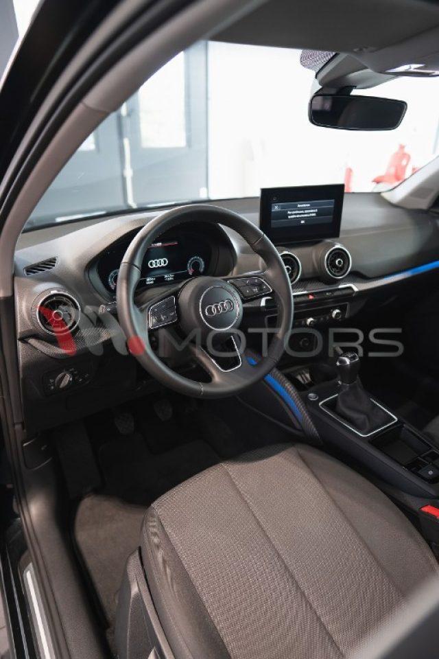 AUDI Q2 30 TDI Identity Black