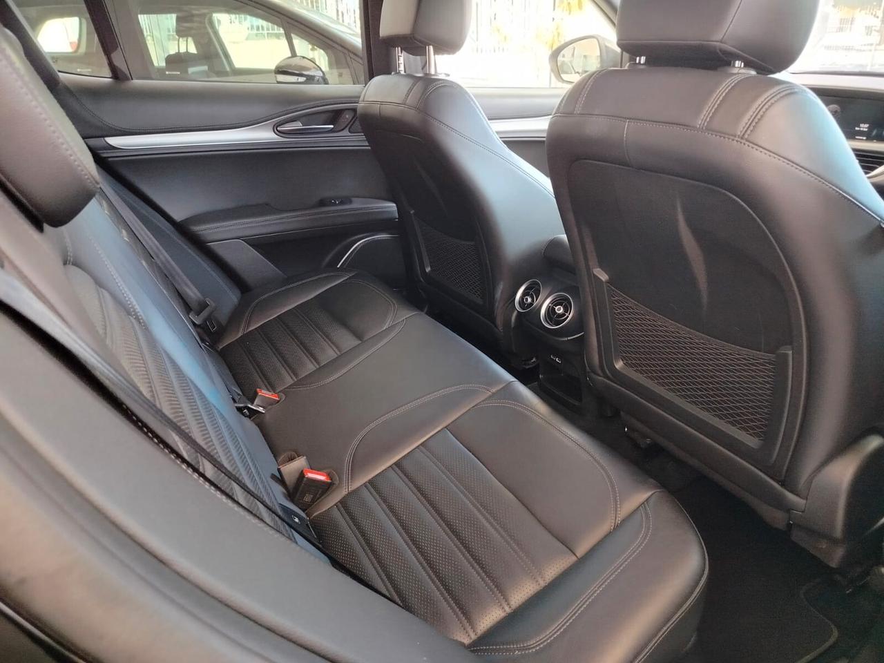 Alfa Romeo Stelvio 2.2 Turbodiesel 210 CV AT8 Q4 Super
