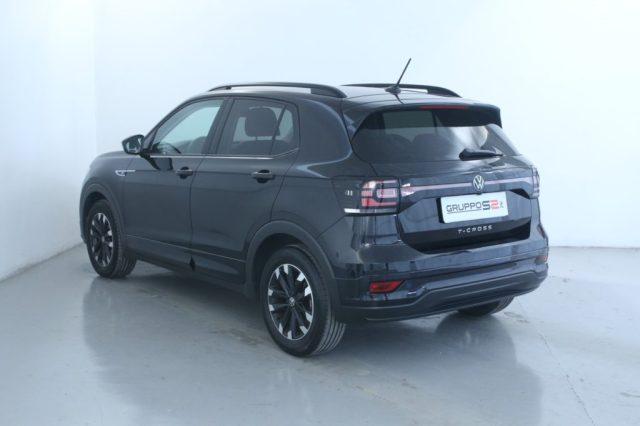 VOLKSWAGEN T-Cross 1.0 TSI 110 CV Sport - R-line