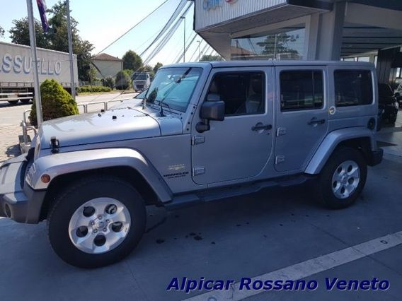 JEEP Wrangler Unlimited 2.8CRD DPF Sahara Auto 4x4