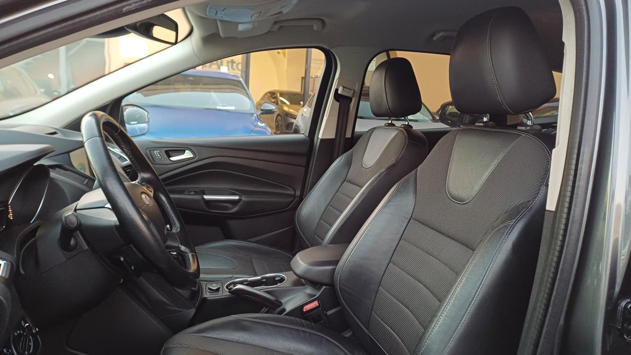 Ford Kuga 2.0 TDCI 120 CV S&S 2WD Titanium