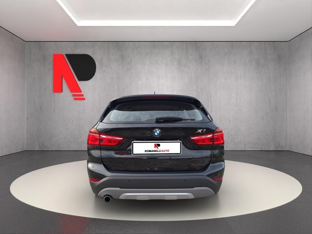 Bmw X1 sDrive18d xLine