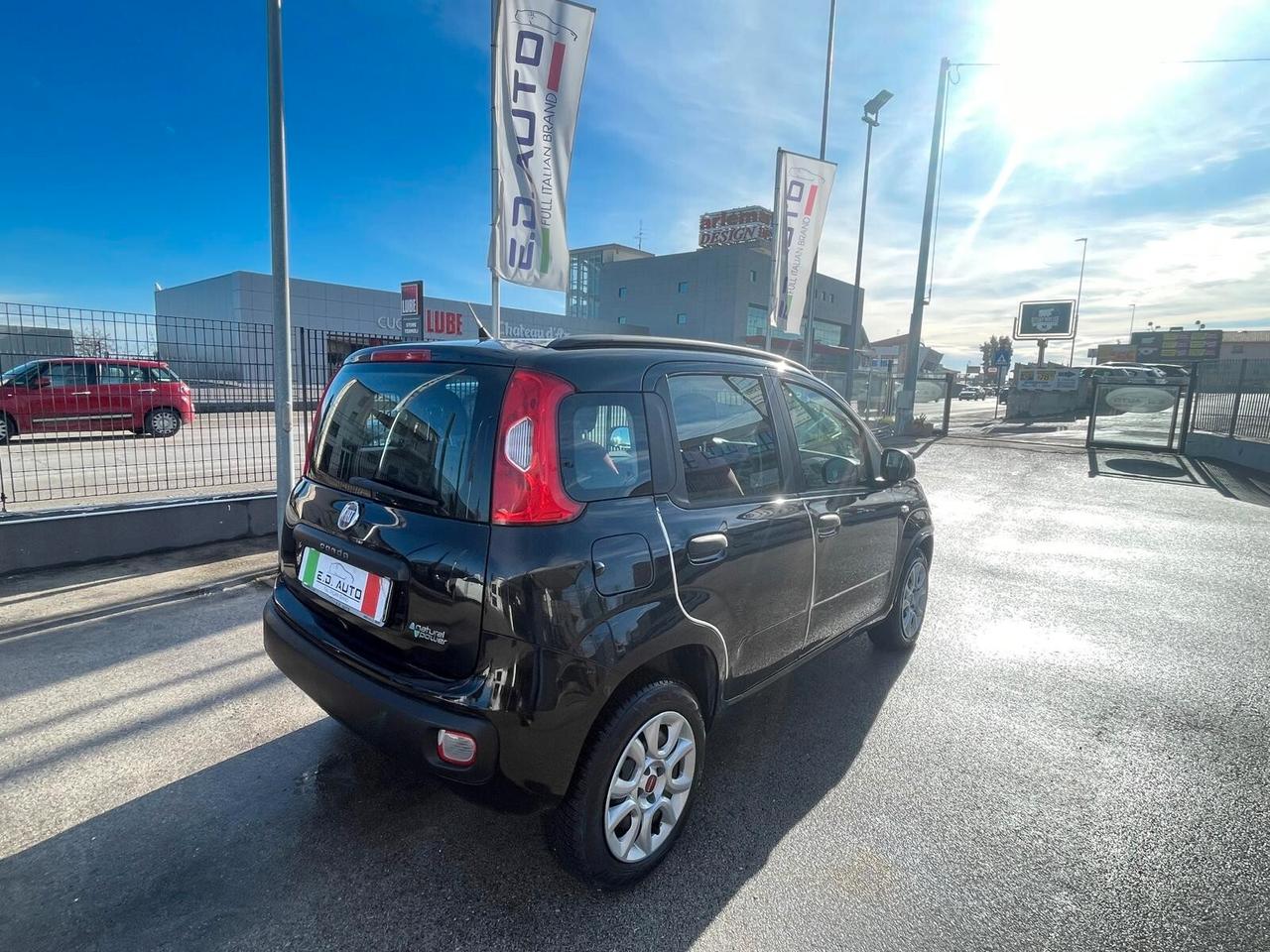 Fiat Panda 0.9 TwinAir Turbo Natural Power Lounge