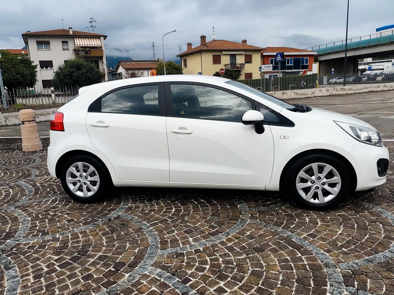 Kia Rio 1.2 CVVT 5p. ECO GPL City