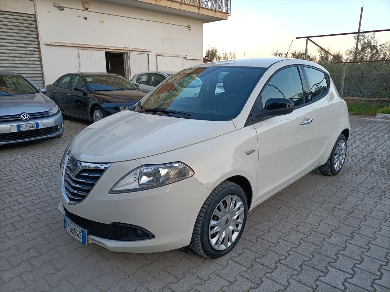 Lancia Ypsilon 1.2 69 CV 5 porte GPL Ecochic Gold