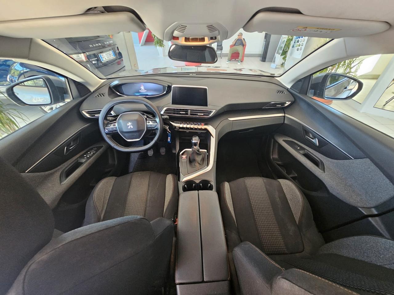 Peugeot 3008 BlueHDi 130 S&S Allure