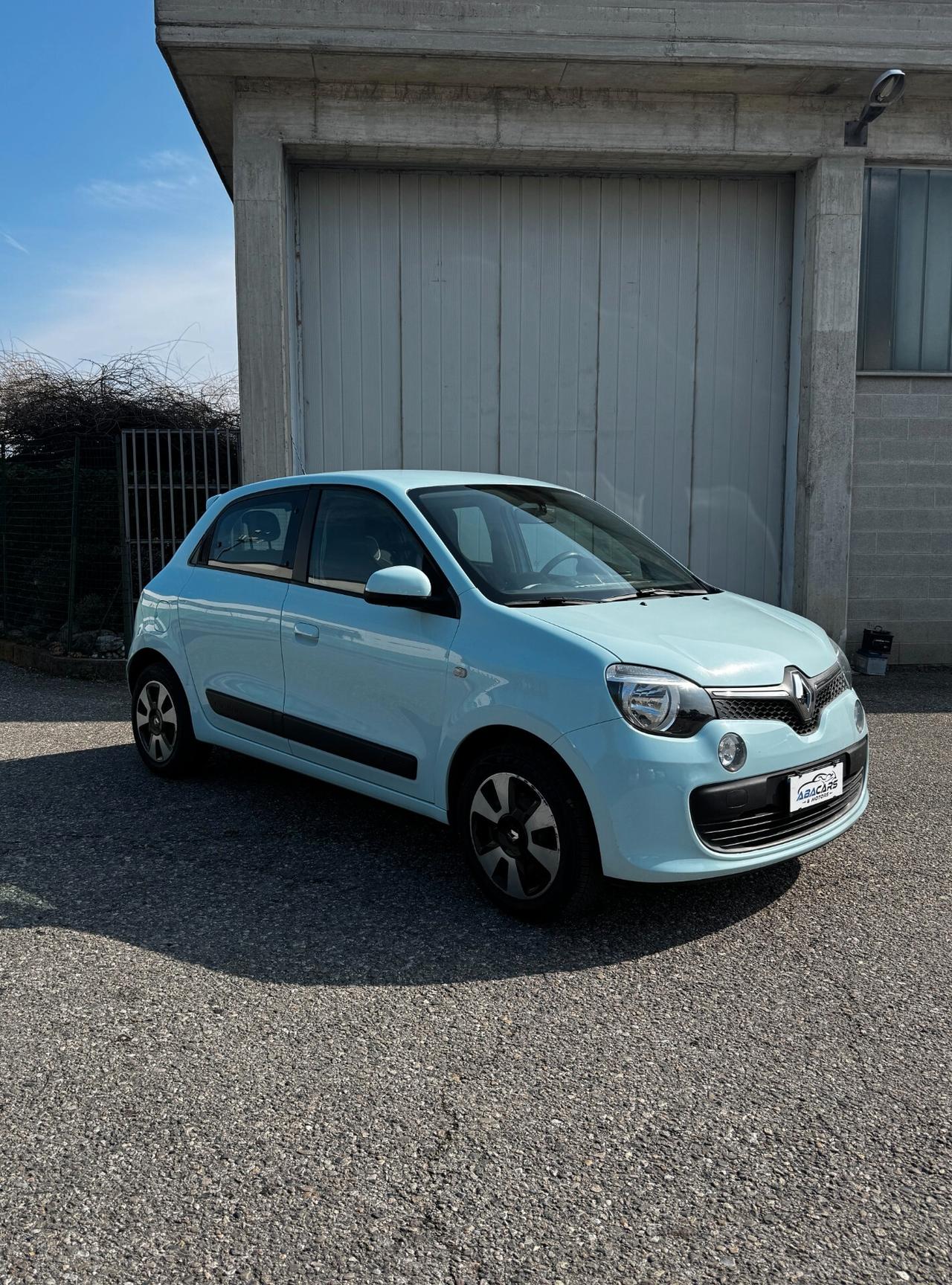 Renault Twingo 1.0 52kW Benz 5p *59.000 km*