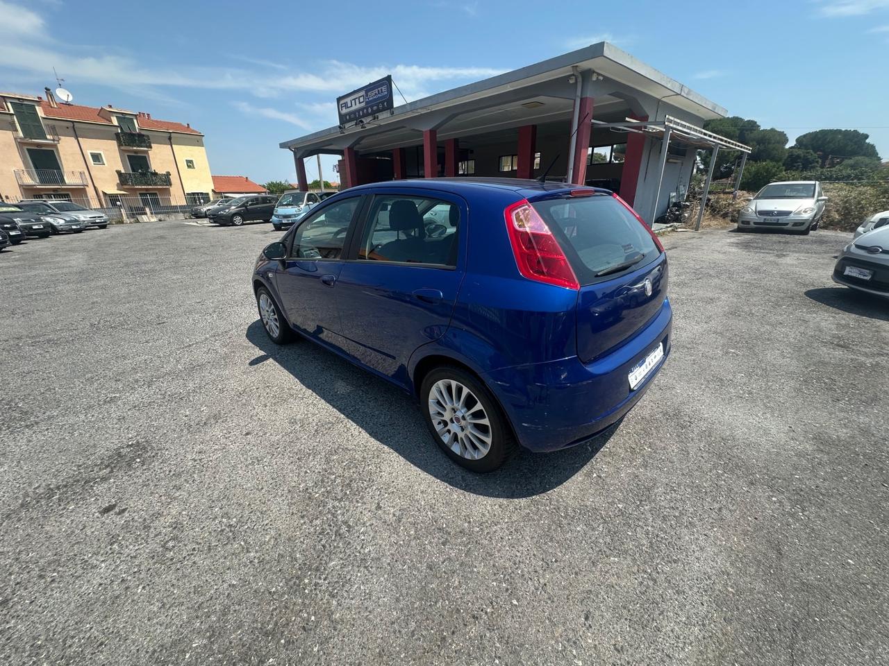 Fiat Grande Punto 1.3 MJT 75 CV 5 porte Fun