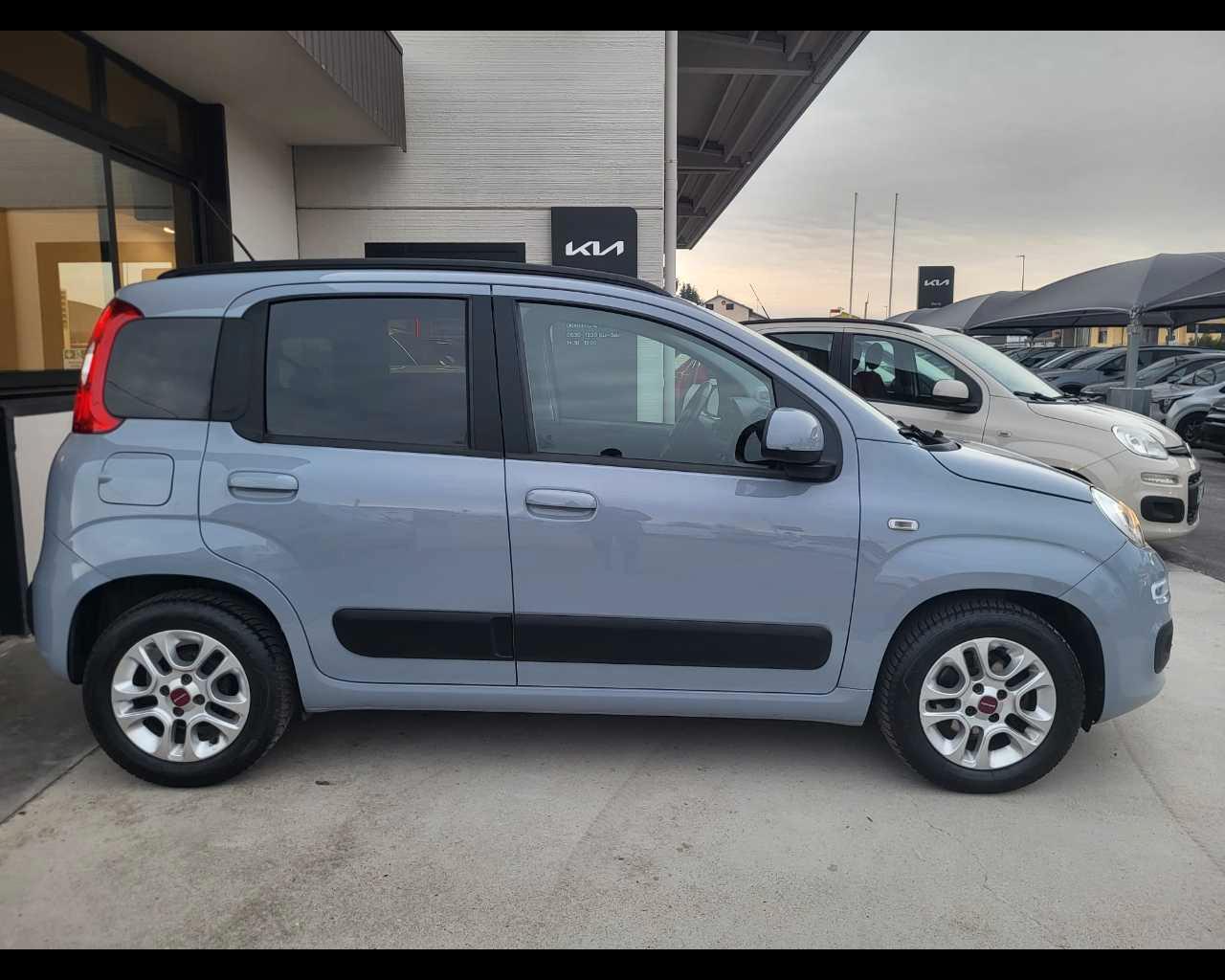 FIAT Panda III 2016 - Panda 1.2 Lounge easypower Gpl 69cv