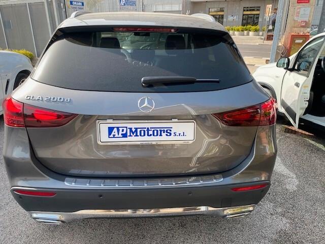 Mercedes-benz GLA 200 d Automatic Progressive Advanced Plus 2024